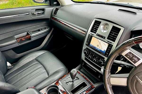 2010 Chrysler 300c