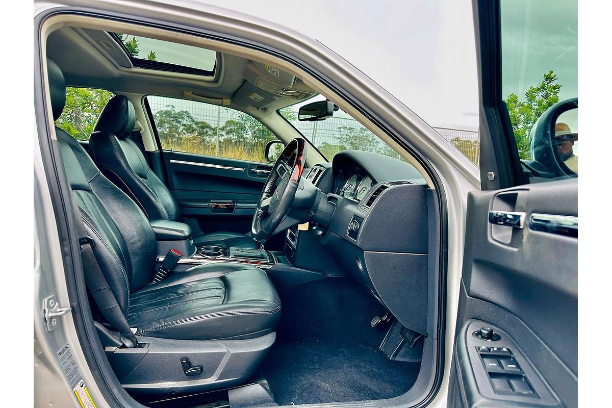 2010 Chrysler 300c
