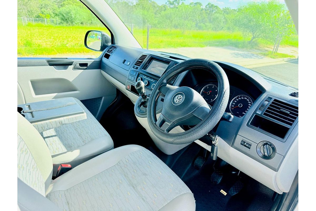 2012 Volkswagen Transporter TDI250 Runner T5 SWB