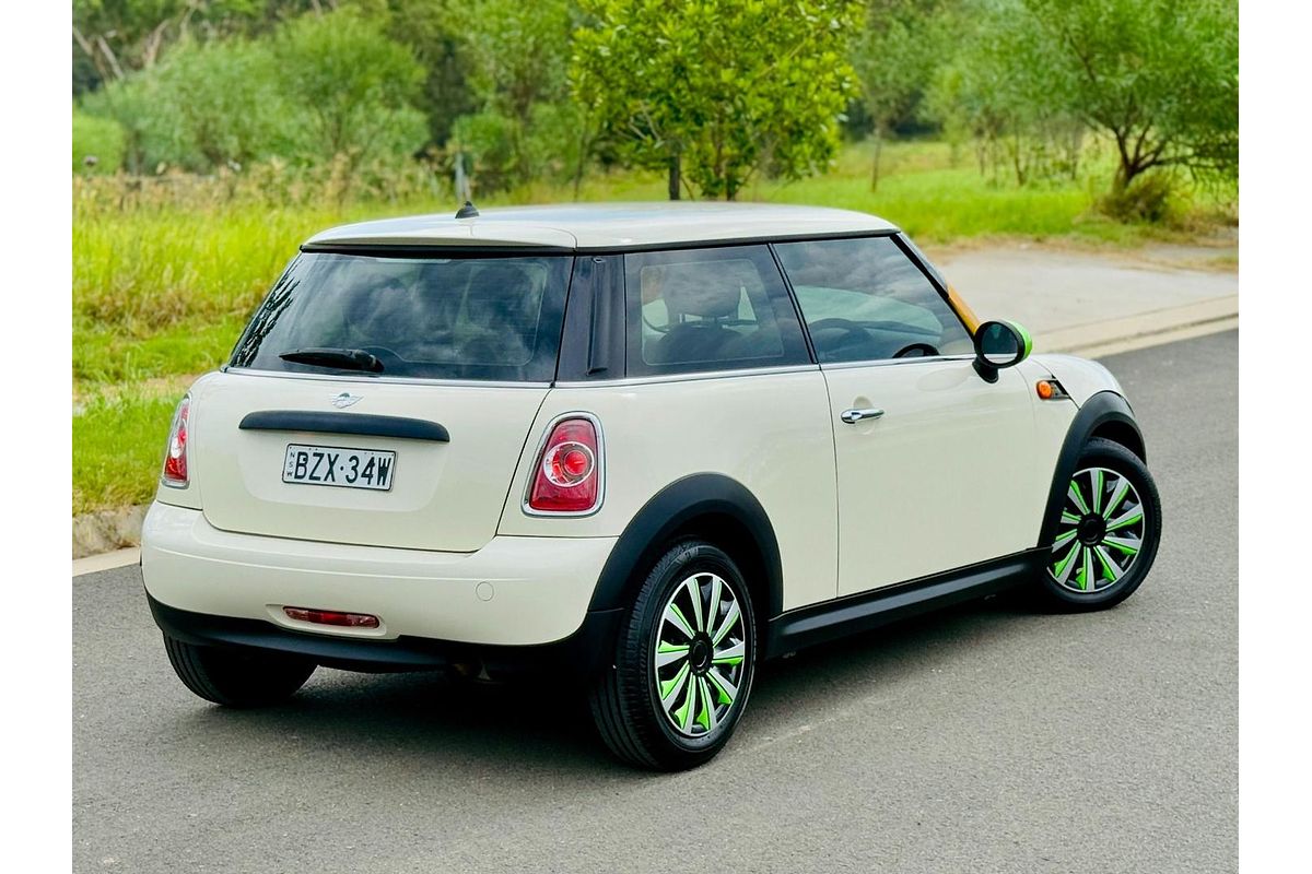 2011 MINI Cabrio Cooper R57 LCI