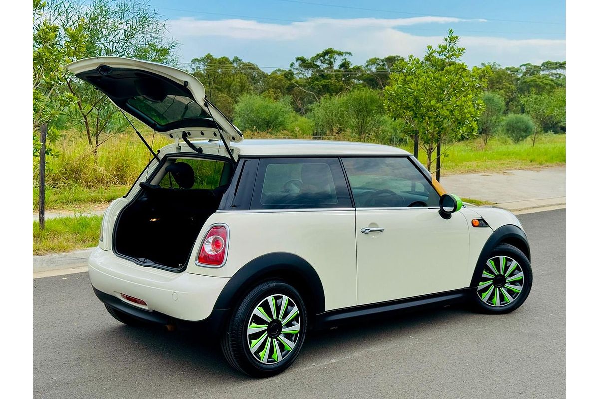 2011 MINI Cabrio Cooper R57 LCI