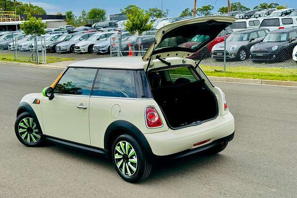 2011 MINI Cabrio Cooper R57 LCI