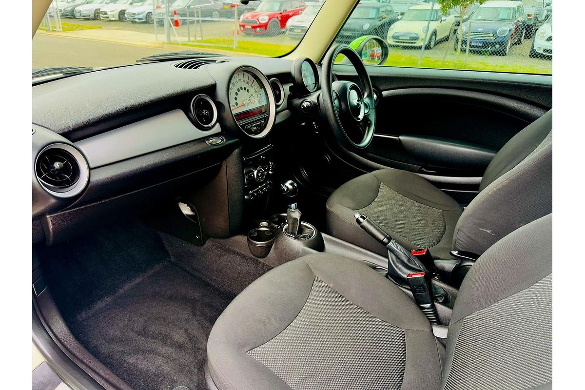 2011 MINI Cabrio Cooper R57 LCI