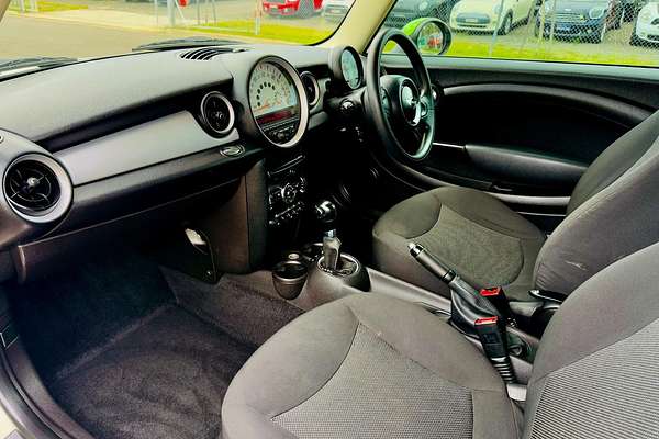 2011 MINI Cabrio Cooper R57 LCI