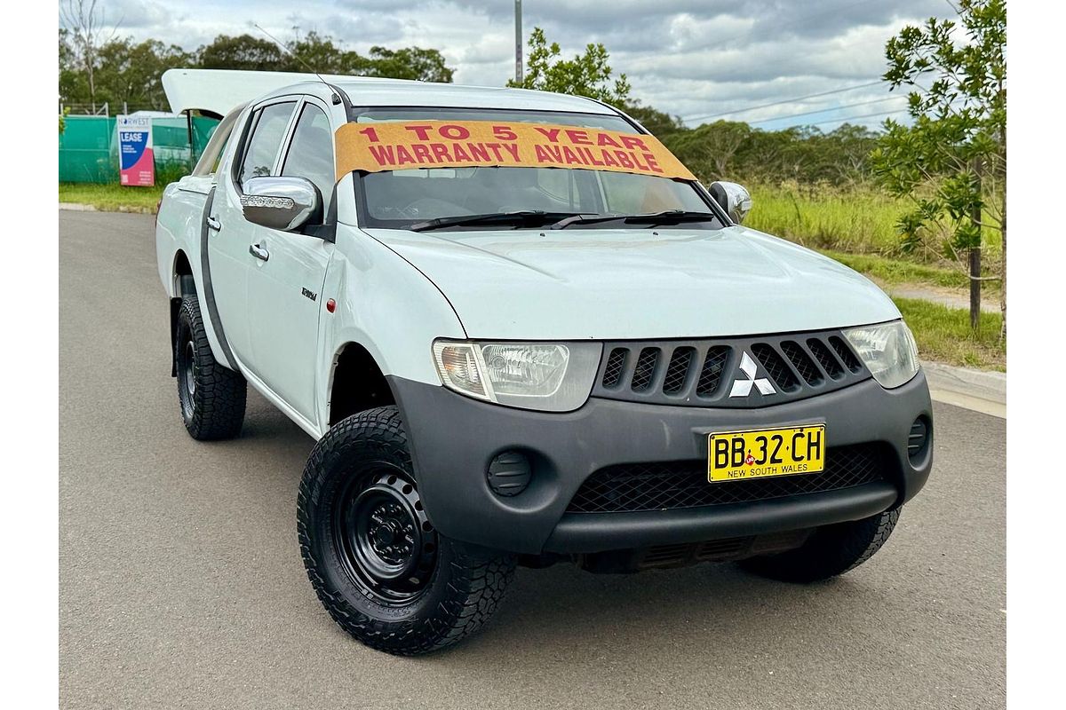2009 Mitsubishi Triton GLX-R ML 4X4