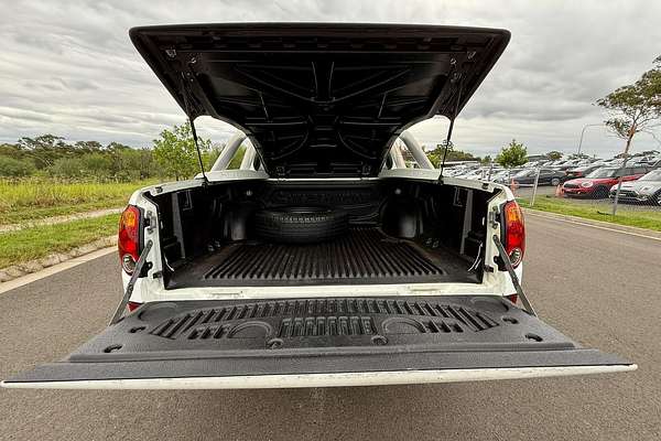 2009 Mitsubishi Triton GLX-R ML 4X4
