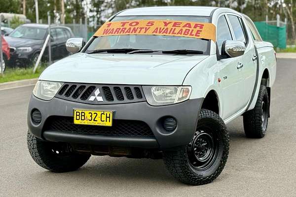 2009 Mitsubishi Triton GLX-R ML 4X4