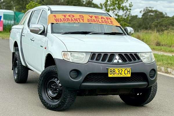2009 Mitsubishi Triton GLX-R ML 4X4