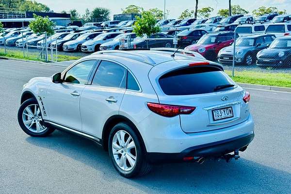 2014 INFINITI QX70 GT S51