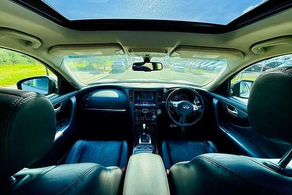 2014 INFINITI QX70 GT S51