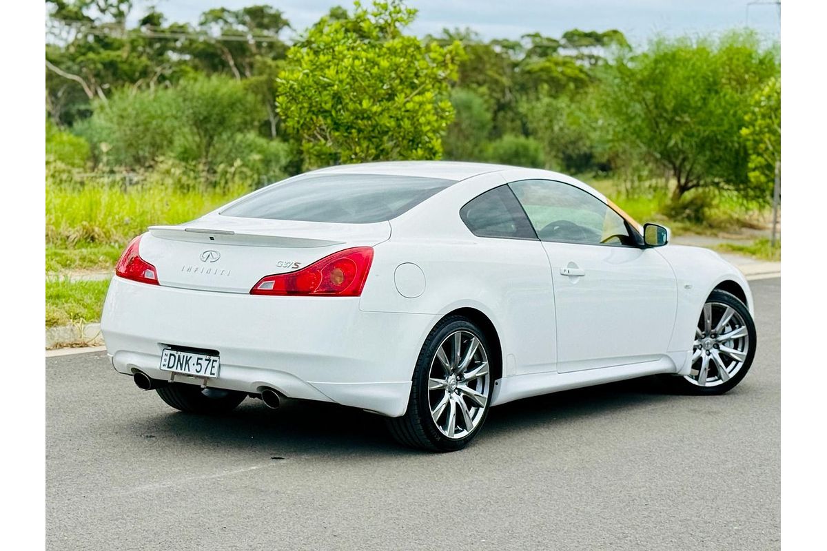 2009 INFINITI G37 S