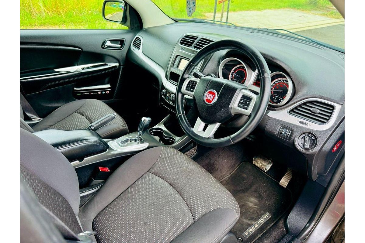 2015 Fiat Freemont Crossroad JF