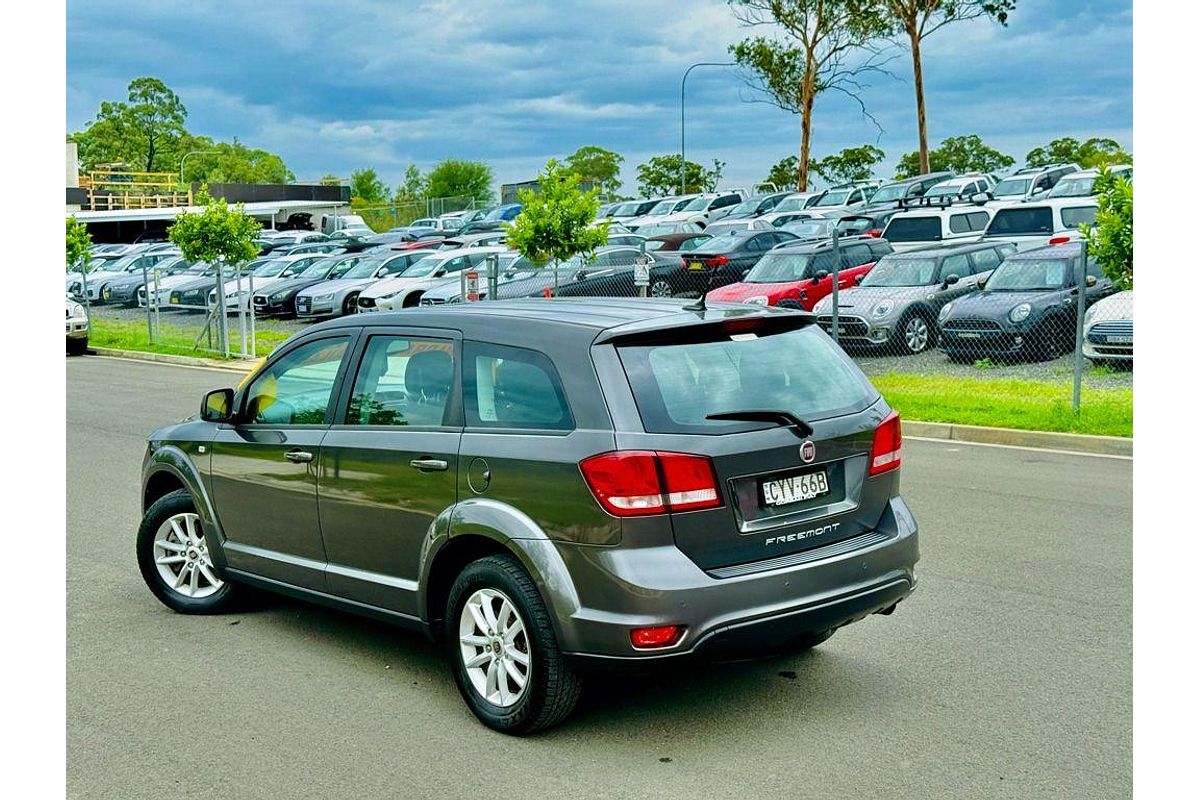 2015 Fiat Freemont Crossroad JF