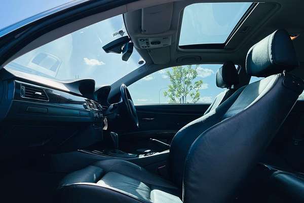 2007 BMW 3 Series 325i E92