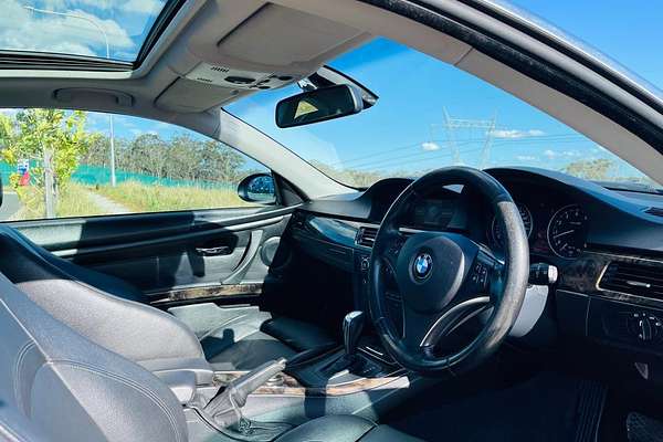2007 BMW 3 Series 325i E92