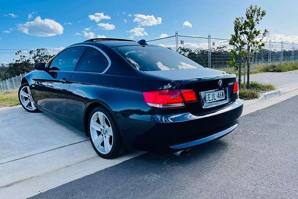 2007 BMW 3 Series 325i E92