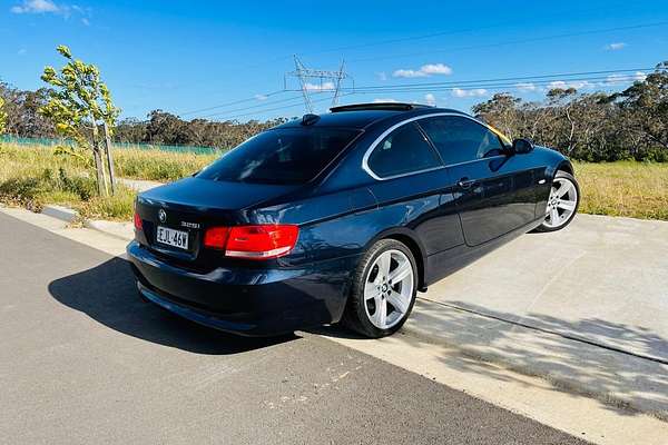 2007 BMW 3 Series 325i E92