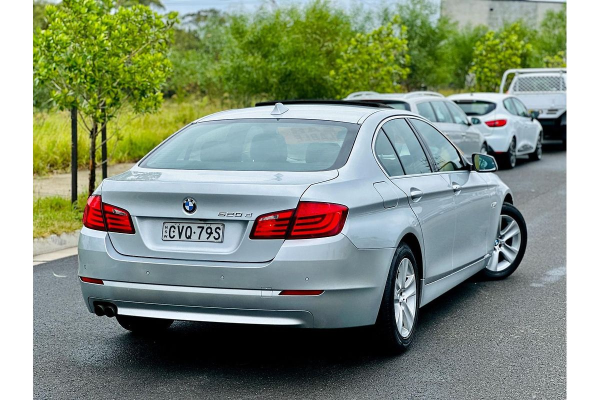 2011 BMW 5 Series 520d F10