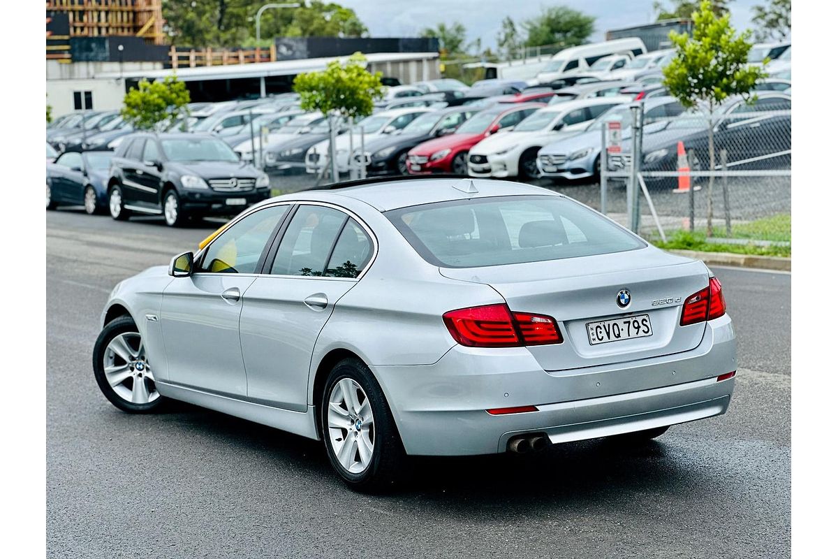 2011 BMW 5 Series 520d F10