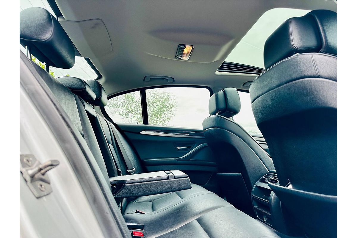 2011 BMW 5 Series 520d F10
