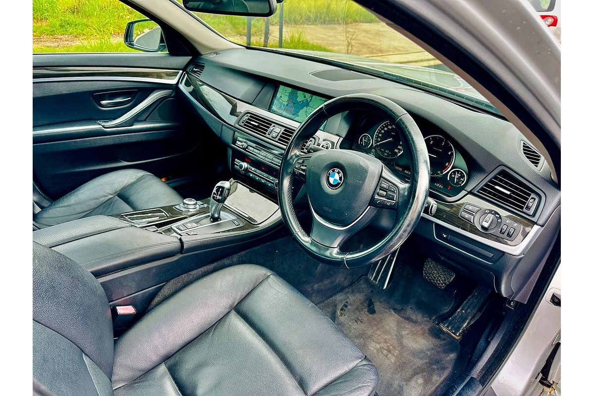 2011 BMW 5 Series 520d F10