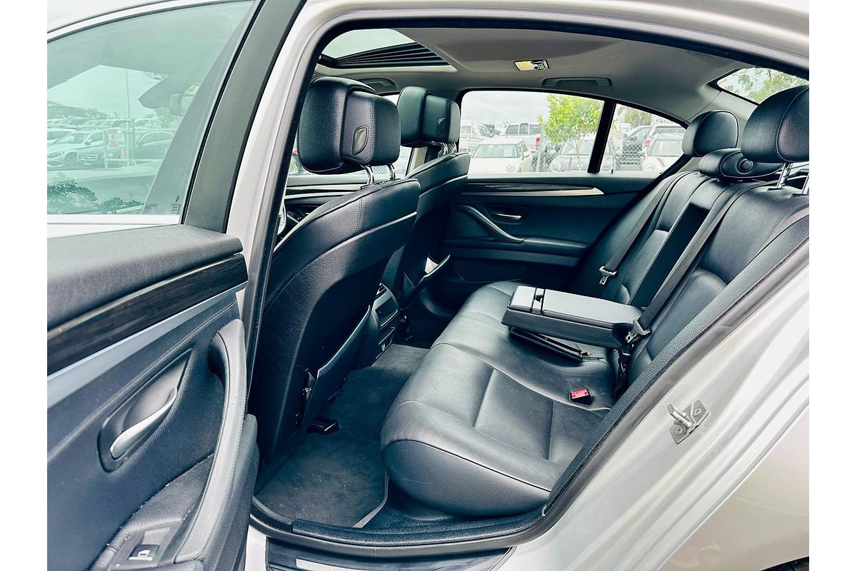2011 BMW 5 Series 520d F10