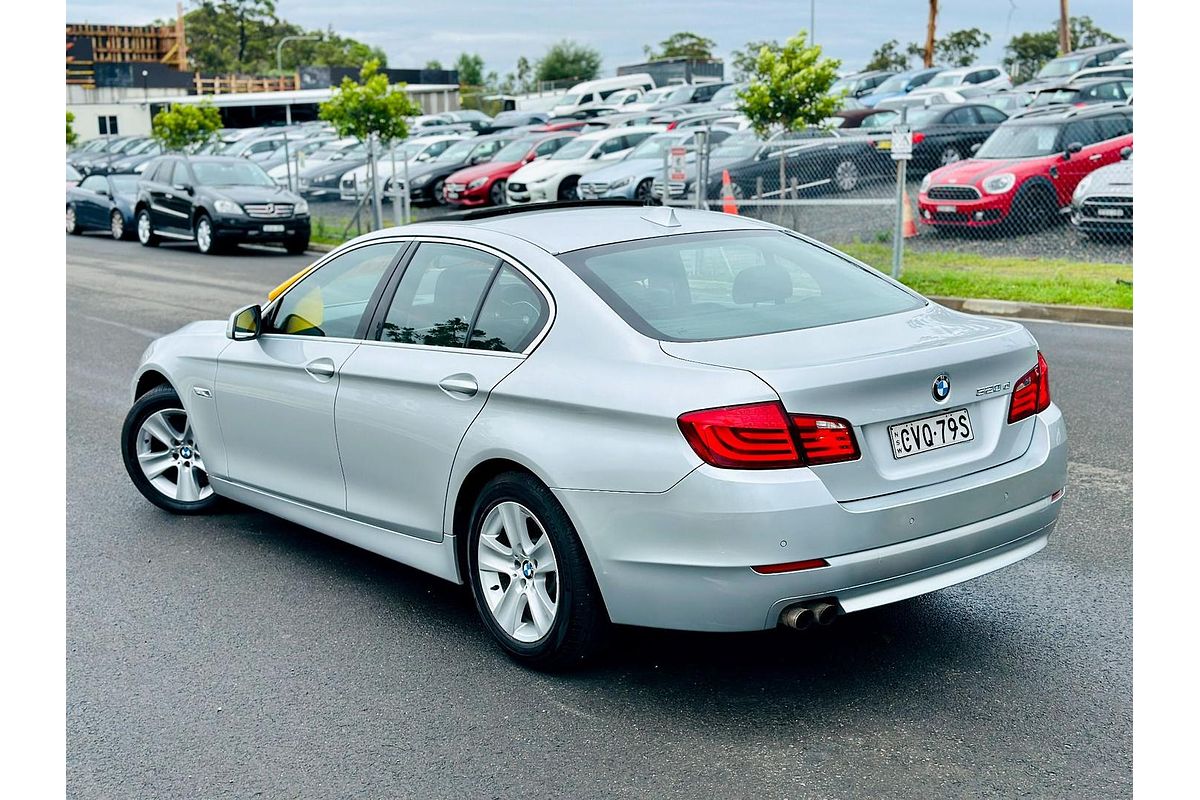 2011 BMW 5 Series 520d F10
