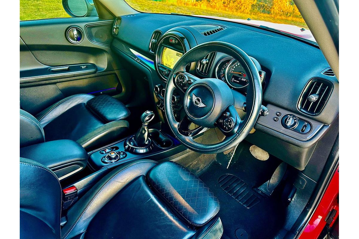 2017 MINI Countryman Cooper F60