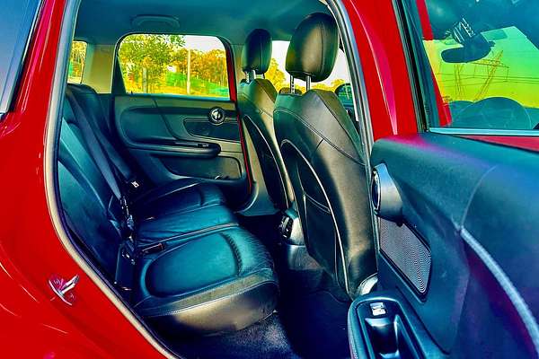 2017 MINI Countryman Cooper F60