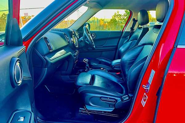 2017 MINI Countryman Cooper F60