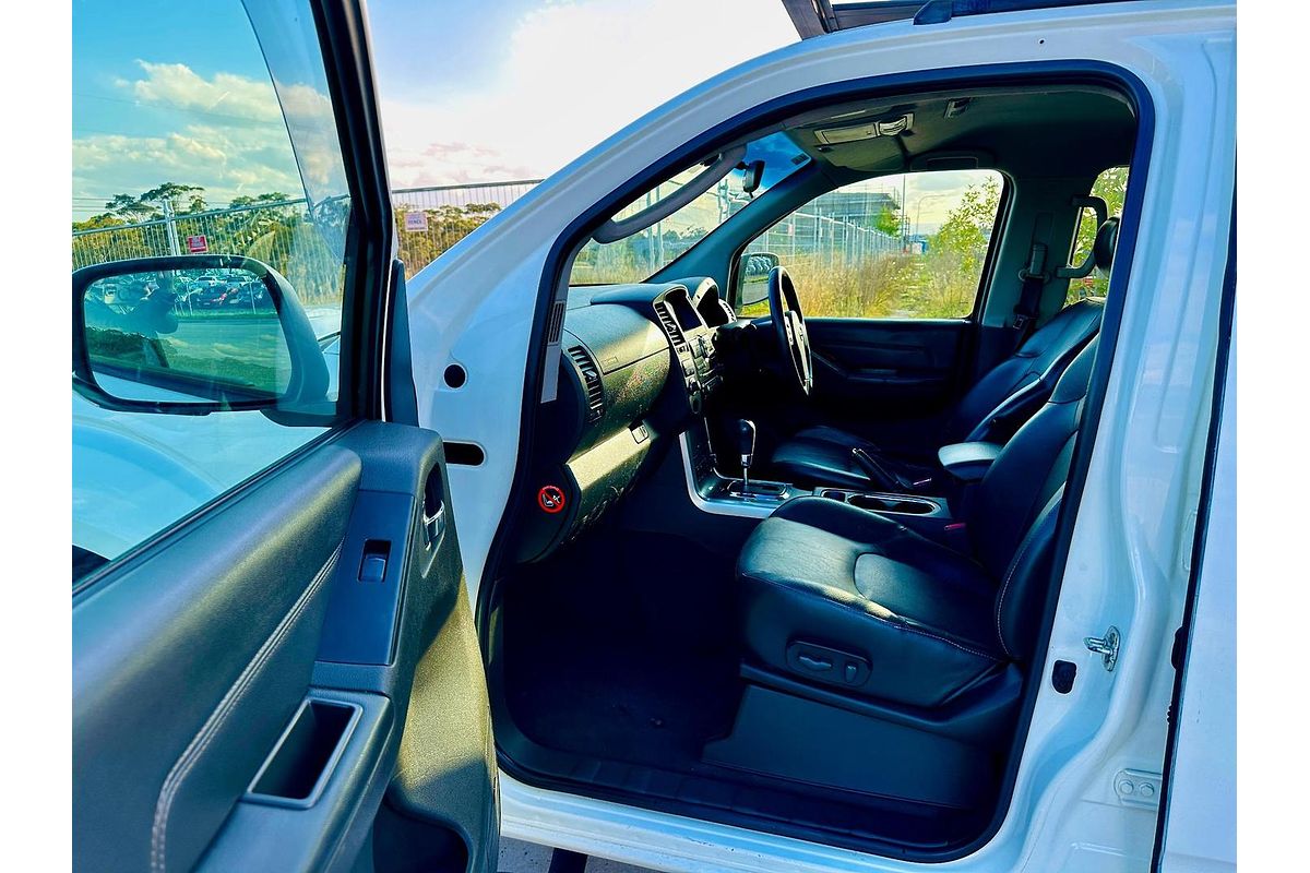 2011 Nissan Navara ST-X 550 D40 4X4