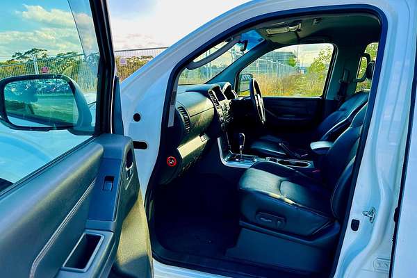 2011 Nissan Navara ST-X 550 D40 4X4