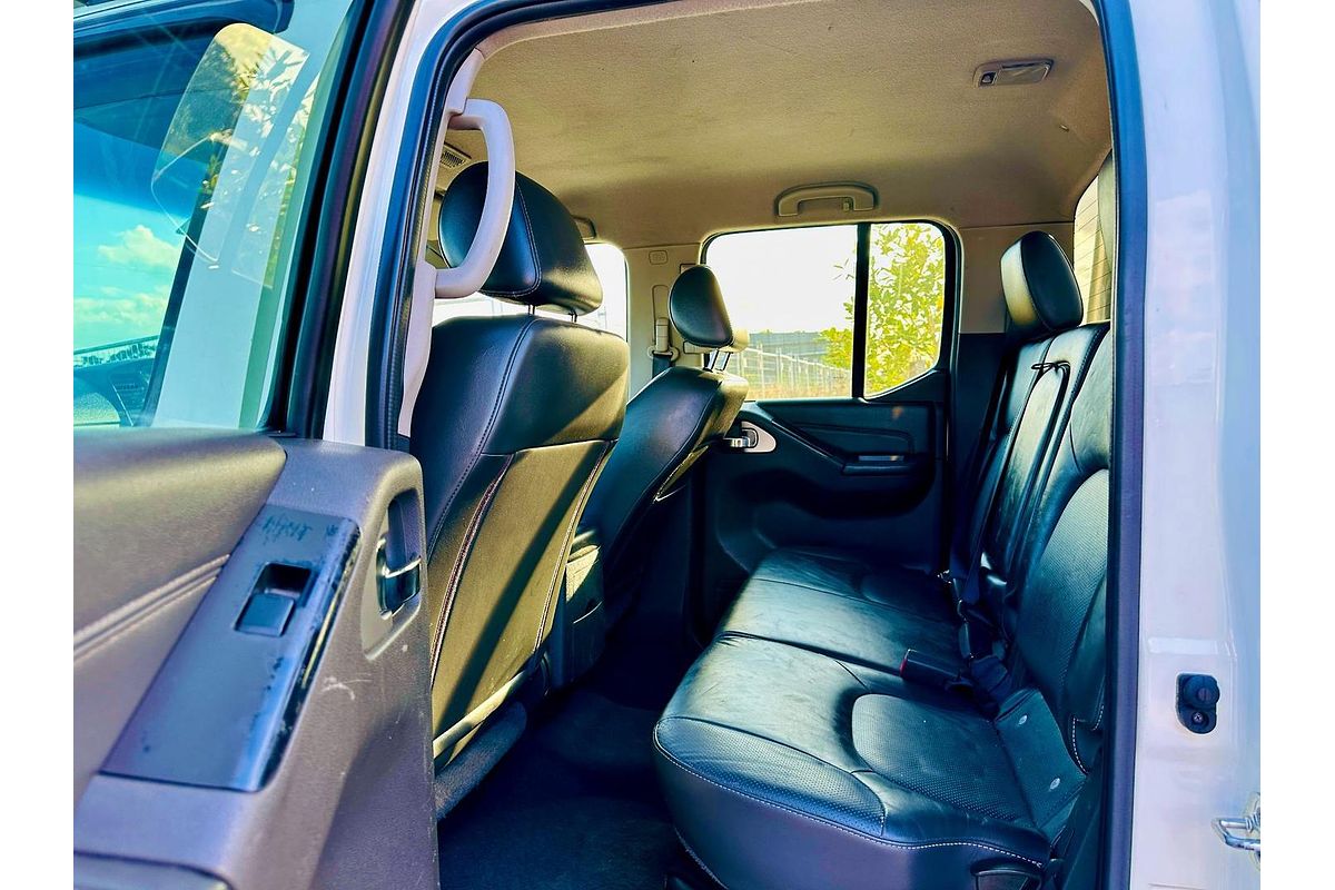 2011 Nissan Navara ST-X 550 D40 4X4