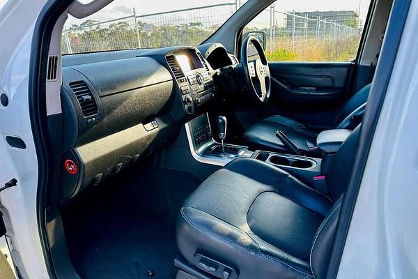 2011 Nissan Navara ST-X 550 D40 4X4