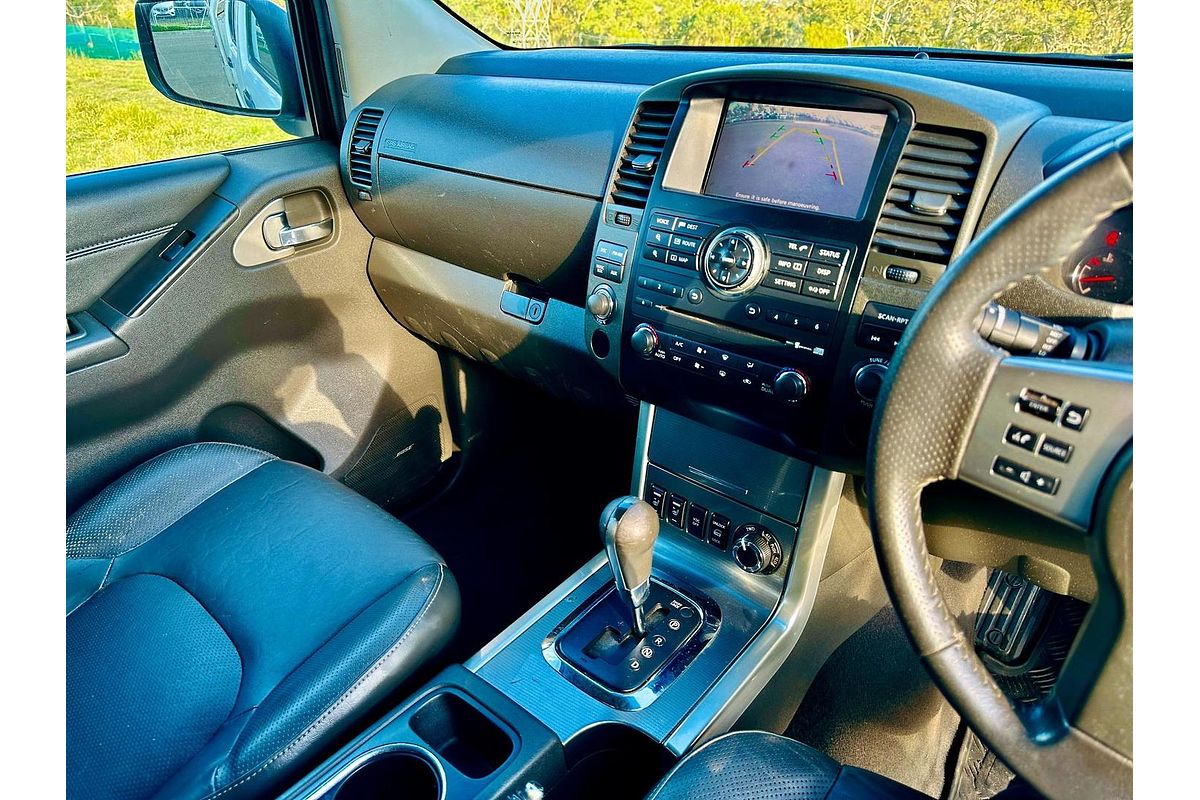 2011 Nissan Navara ST-X 550 D40 4X4