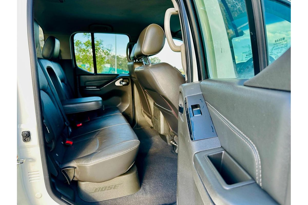 2011 Nissan Navara ST-X 550 D40 4X4