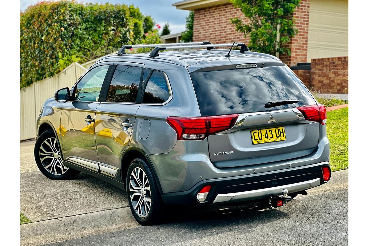 2016 Mitsubishi Outlander LS ZK