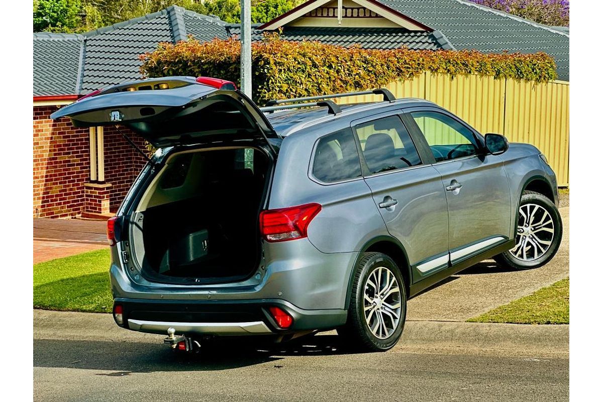 2016 Mitsubishi Outlander LS ZK