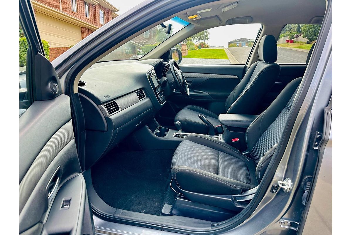 2016 Mitsubishi Outlander LS ZK
