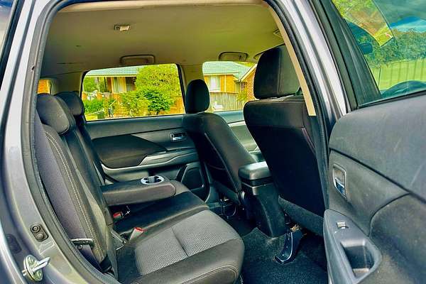 2016 Mitsubishi Outlander LS ZK