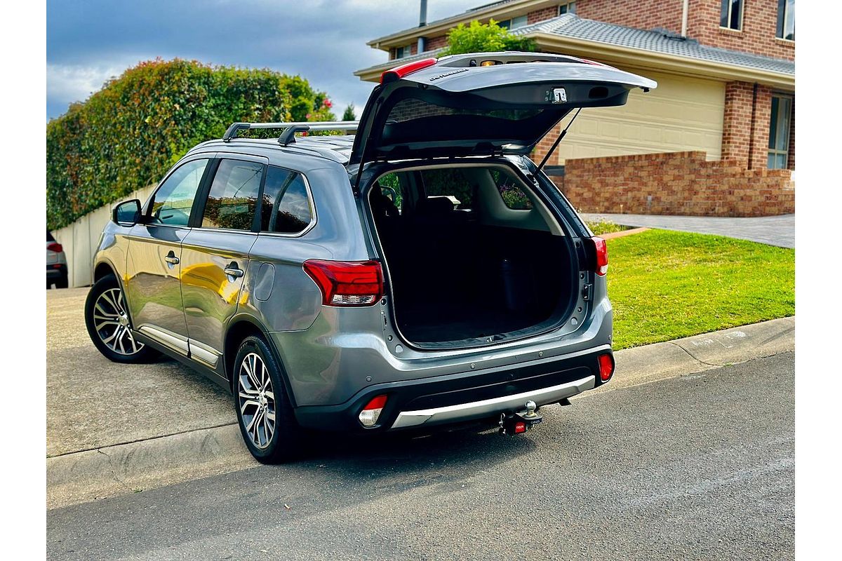 2016 Mitsubishi Outlander LS ZK
