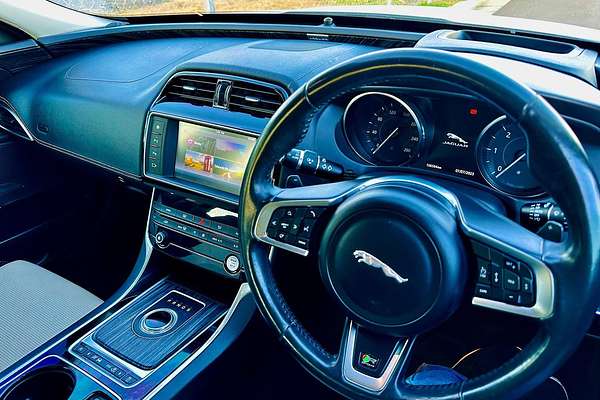 2016 Jaguar XE 20d R-Sport X760