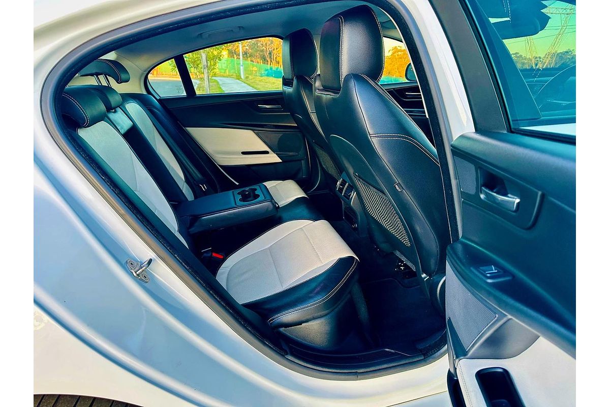 2016 Jaguar XE 20d R-Sport X760