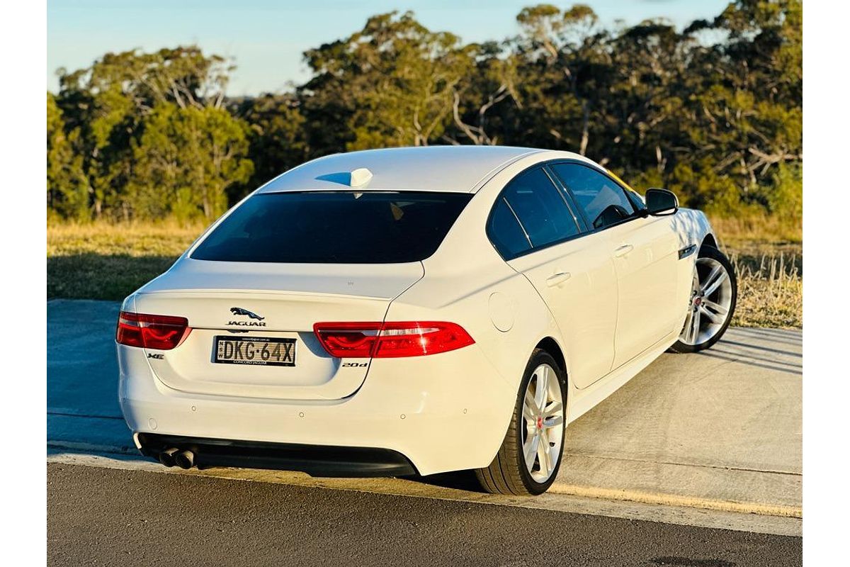 2016 Jaguar XE 20d R-Sport X760