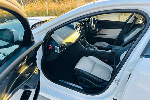 2016 Jaguar XE 20d R-Sport X760