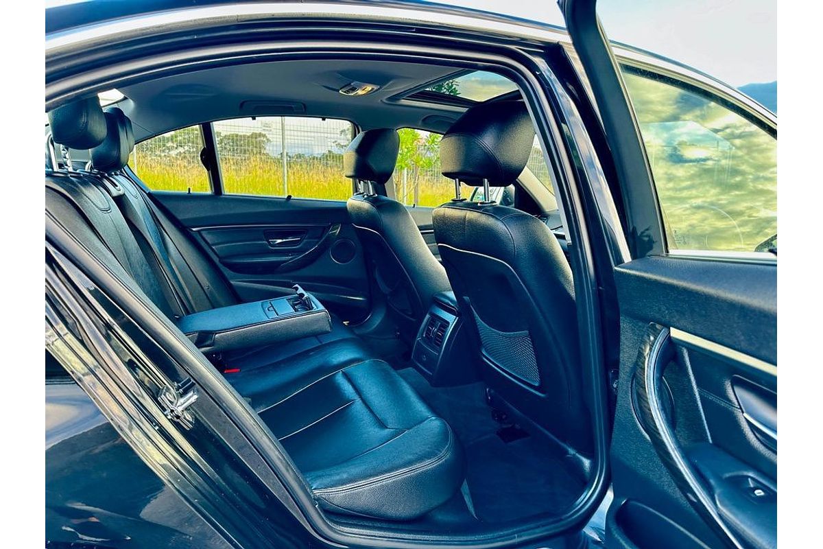 2012 BMW 3 Series 320d F30