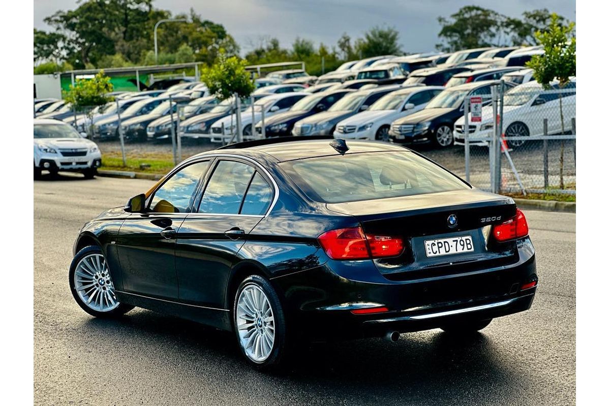 2012 BMW 3 Series 320d F30