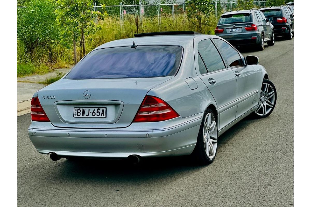 2000 Mercedes-Benz S-Class S600 V220 LWB