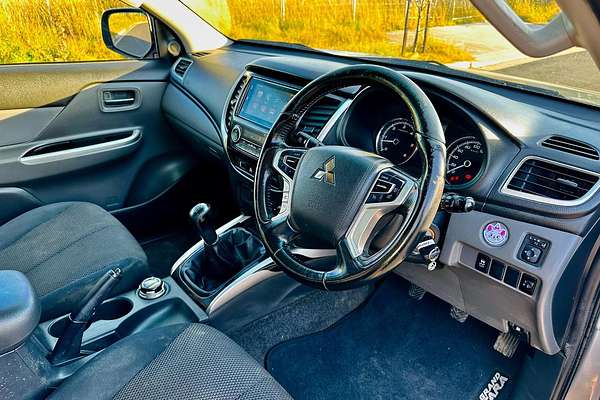 2016 Mitsubishi Triton GLS MQ 4X4