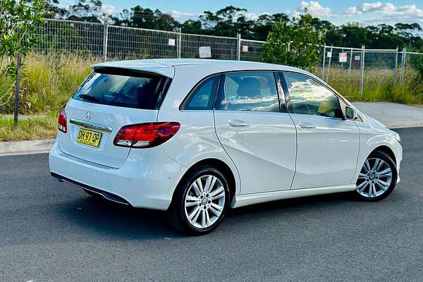2016 Mercedes-Benz B-Class B180 W246